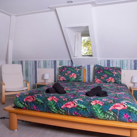 B En B 'T Pekeltje Bed & Breakfast Medemblik Ngoại thất bức ảnh