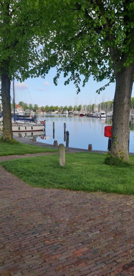 B En B 'T Pekeltje Bed & Breakfast Medemblik Ngoại thất bức ảnh