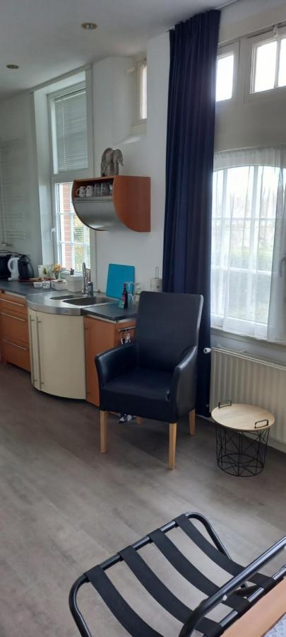 B En B 'T Pekeltje Bed & Breakfast Medemblik Ngoại thất bức ảnh